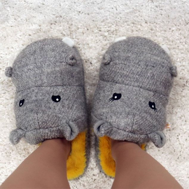 Tapi Slippers
